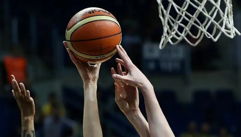 Kadın Basketbolunda Fenerbahçe ile Beşiktaş Yarı Final Heyecanı Başlıyor