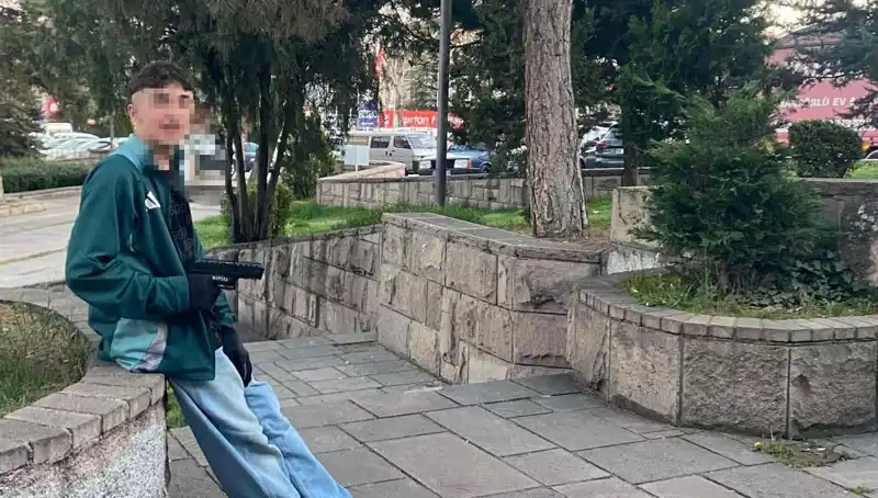 Yol Verme Kavgası: Üç Kardeş ve Babaları Cinayetle Yargılanıyor