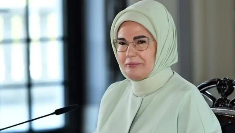 Emine Erdoğan, Uluslararası Aile Forumu'nda Ailelerin Önemi Üzerine Konuştu