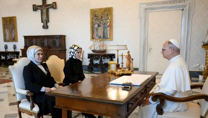 Emine Erdoğan ve Papa Leo'dan Gazze İçin Önemli Toplantı
