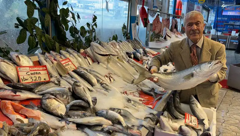 Ramazan'da Balık Fiyatlarında Tarihi Düşüş: Tezgahlardaki Bereket Göz Kamaştırıyor
