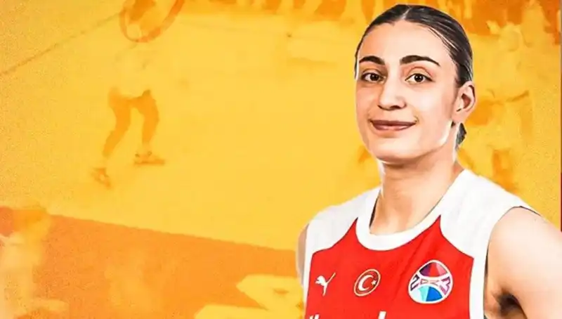Galatasaray, Geleceğin Teminatı İle 3 Oyuncusuyla Sözleşme Uzattı