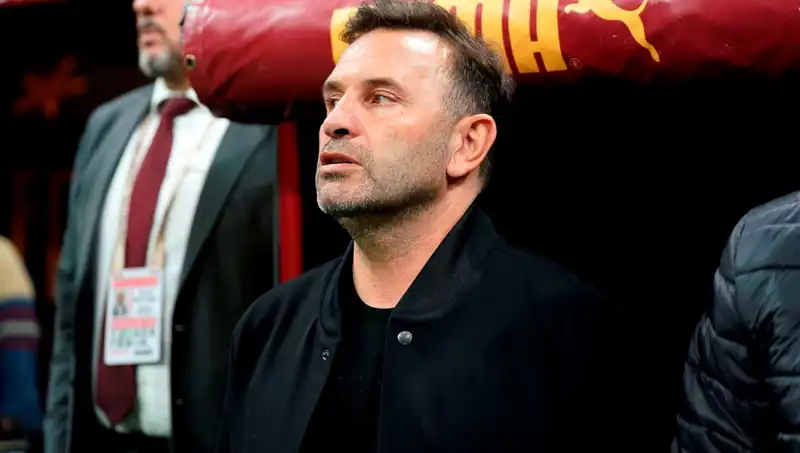 Galatasaray'da Okan Buruk'tan Radikal Tek Değişiklik Geliyor!
