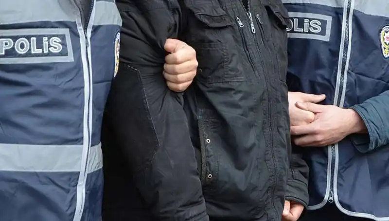 Bursa'da Kaçak Sigara Üretimi Yapan 4 Şüpheli Yakalandı
