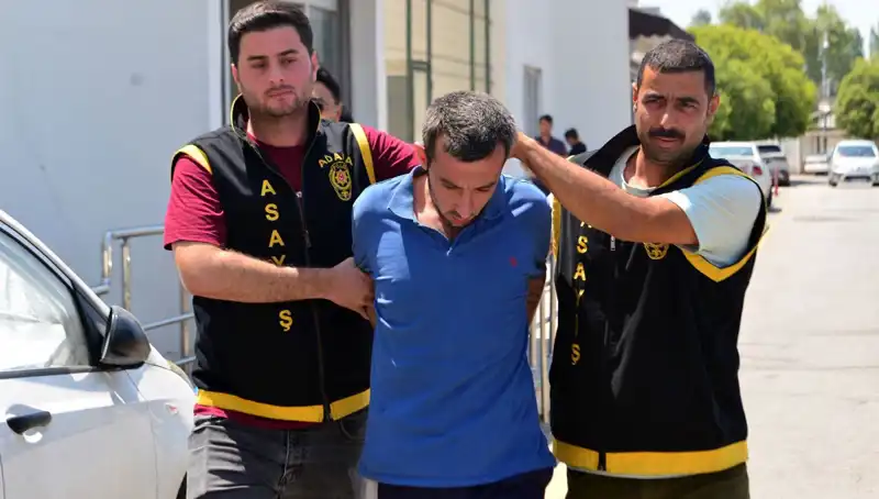 Para İsteği Kanlı Sonuçlandı: Annesini Tahta Sopayla Öldürdü