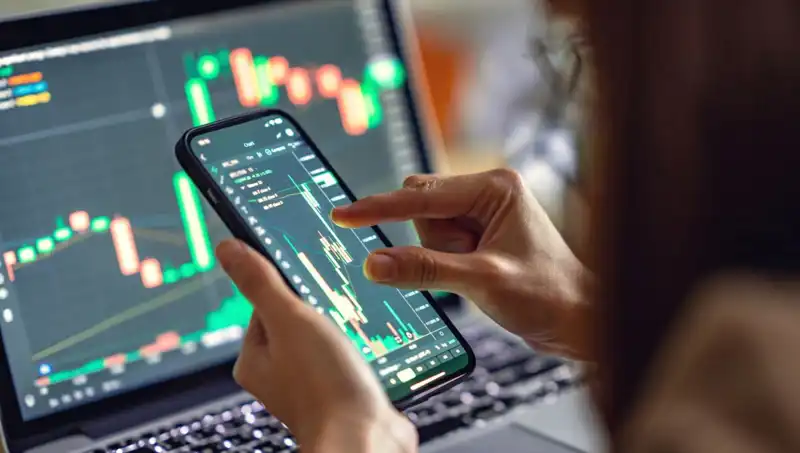 CME Group'un Solana Vadeli İşlemleri Fiyatları Yükseltiyor: Kripto Para Piyasasında Gelişmeler