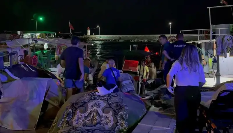 Balıkesir'de 75 Yaşındaki Adamın Denizde Kaybolması Korkuttu