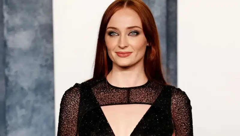 Sophie Turner'ı Kızdıran O Yorum Sosyal Medyayı Salladı