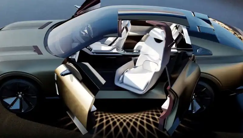 Lüks Araç Tutkunları İçin Bentley EXP 15 Concept Debut Yaptı