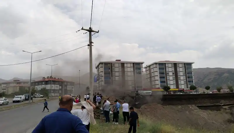 Bitlis’te Doğalgaz Hattında Patlama: Can ve Mal Güvenliği Tehlikede