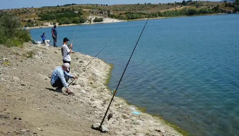Kafeslerin Patlaması, Barajda Neler Olduğunu Gözler Önüne Serdi