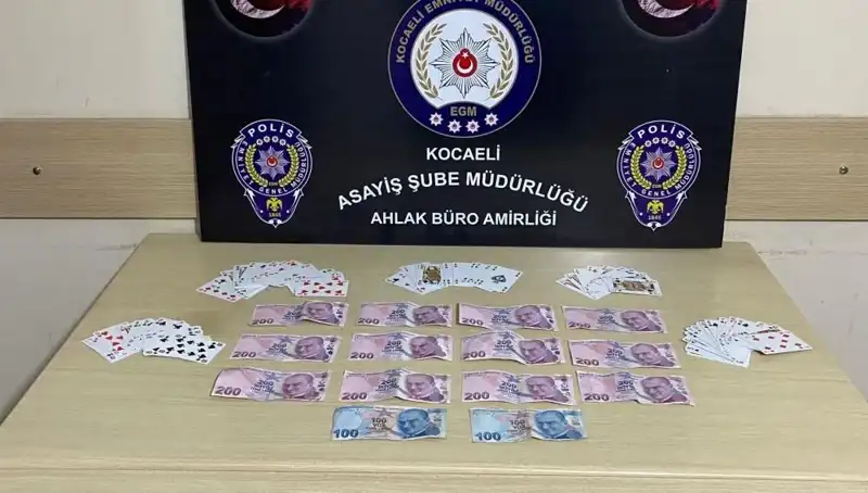 Kocaeli'de Kumar Baskını: Kahvehanelerdeki Gizli Oyun Operasyonu