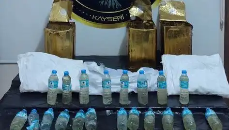 Bal Tenekelerinin İçinden Kilolarca Metamfetamin Çıktı: Operasyonun Detayları