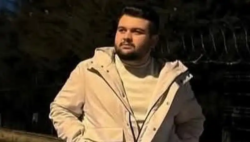 Kız Arkadaşım Rahatsız Edildi, 28 Yaşındaki Genç Kalbinden Vurularak Hayatını Kaybetti