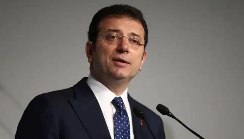 Ekrem İmamoğlu’nun Diploma Davasında İlk Duruşma: Mahkeme Salonu Gerildi!