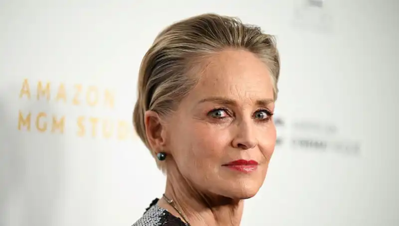 Sharon Stone’un Anne Acısı: Sosyal Medya Üzerinden Duyurduğu Kayıp