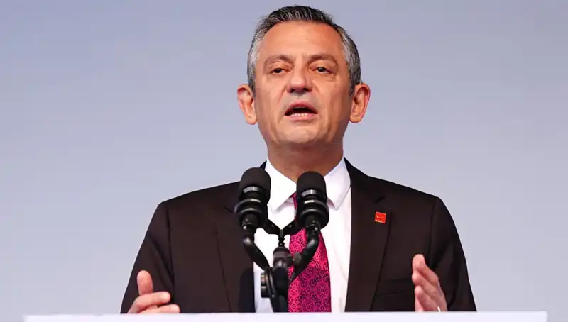 Özel’den Komutanların Dava Kararına Sert Tepki: Ses Getiren Açıklamalar
