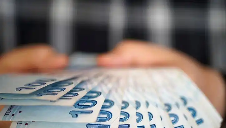 Emekli Promosyon Kampanyaları 2025: Bankalar Ne Kadar Veriyor?