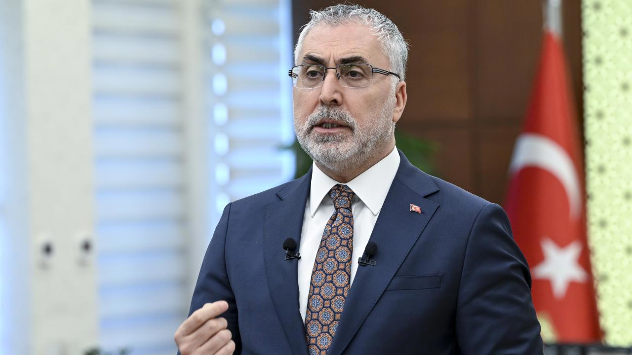 Bakan Işıkhan: Asgari Ücrette İyileştirme Yaparız