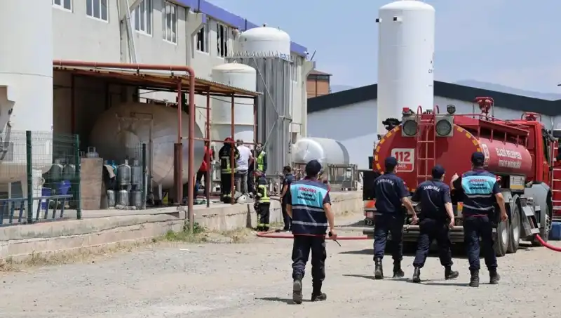Elazığ'da Gaz Dolum Tesisinde Şok Edici Patlama: Can Kaybı ve Yaralılar