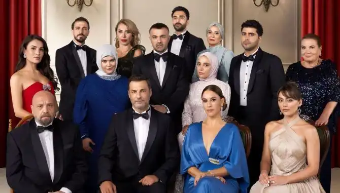 Kızılcık Şerbeti Yeni Sezonuyla Dönüyor: İlk Bölüm Tarihi Açıklandı