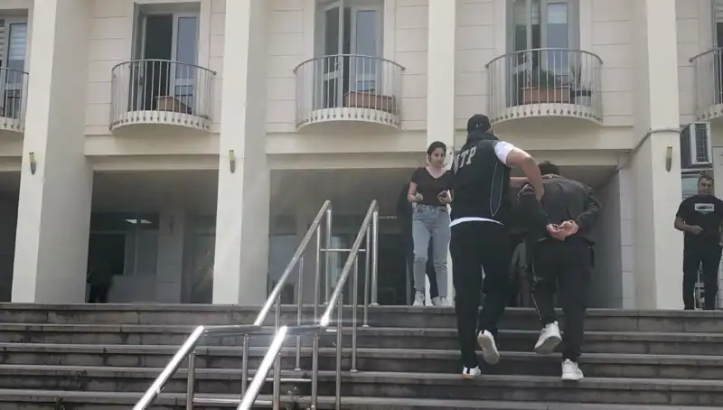 Bodrum'da Uyuşturucu Operasyonu: 25 Kilo Esrar Ele Geçirildi