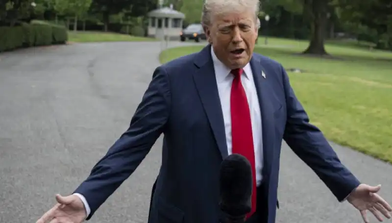 Trump'tan Savaş İfadeleri: Neden Bazı Ülkeler Savaşmalı?