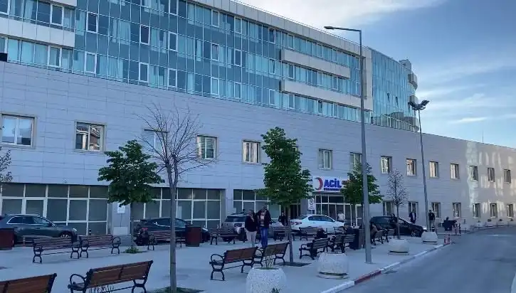 Beylikdüzü Devlet Hastanesi’nde Panik Yaratan Silahlı Saldırı!