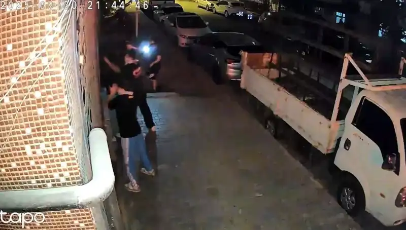Abiye Selam Bırakma! Etek Giydirilen Şahısların Dramı