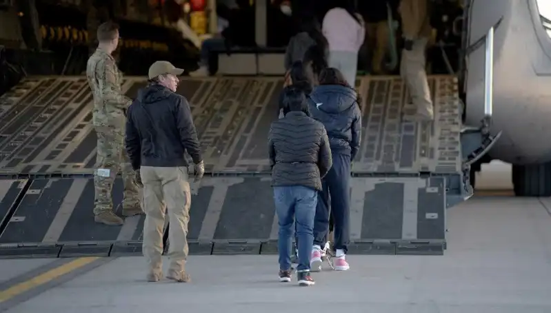 Kosova, ABD'den Sınır Dışı Edilecek Göçmenleri Kabul Etme Teklifiyle Gündemde