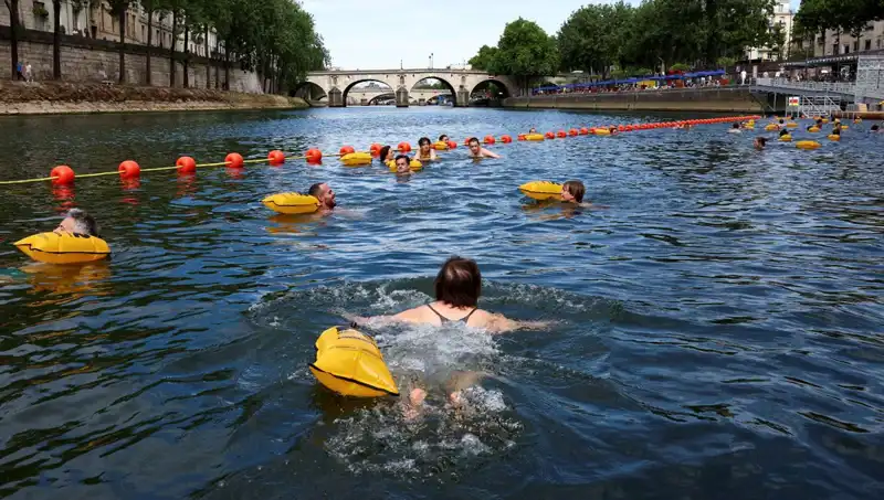 Seine Nehri'nde Tarihi Değişim: Halk Açık Alanla Buluşuyor