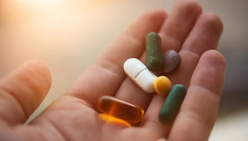 ABD’li Doktorun Korkutan Uyarısı: Almanız Gereken 3 Vitamin Takviyesi