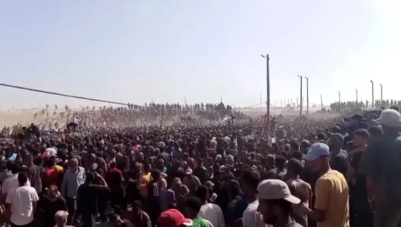 Filistin'deki İnsani Yardım Çabalarına İsrail'den Şiddetli Saldırı: 30 Ölü